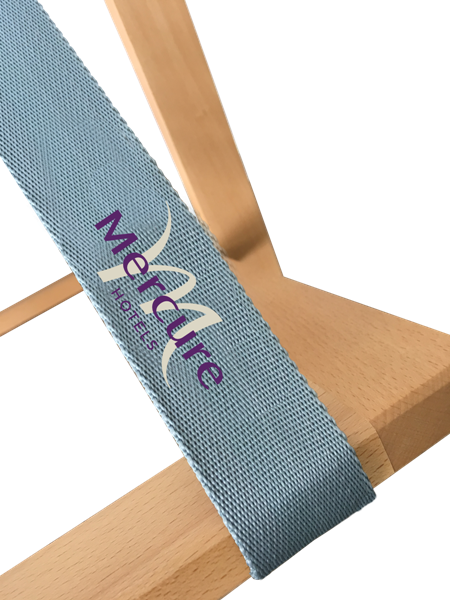 Luggage rack natural beech with embroidered strap for hotels