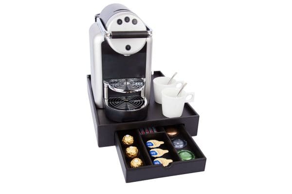 Leather hospitality tray with the Zenius Nespresso coffee machine and white coffee cups